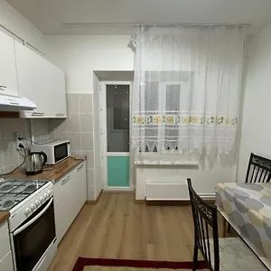 2х-комнатная в центре Алматы